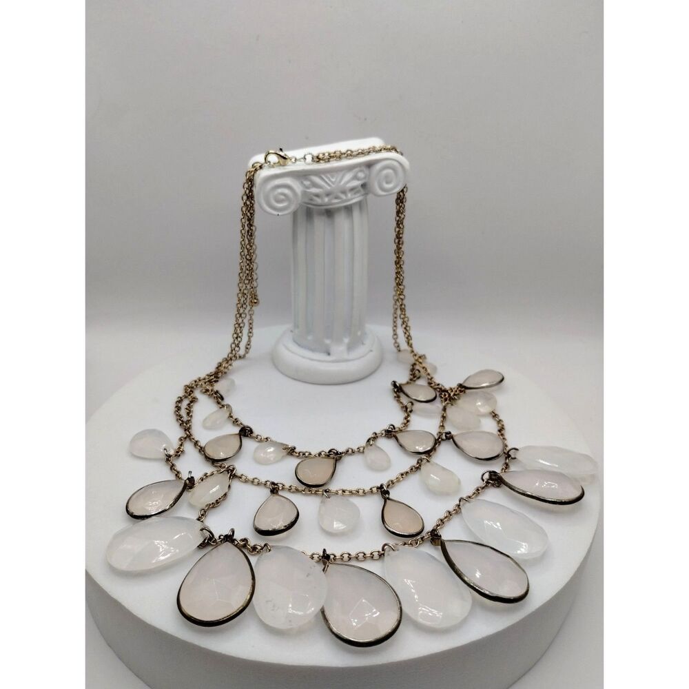 Vintage Classic Necklace of Lucite Teardrop Beads Pale Coral, Opaque and Clear